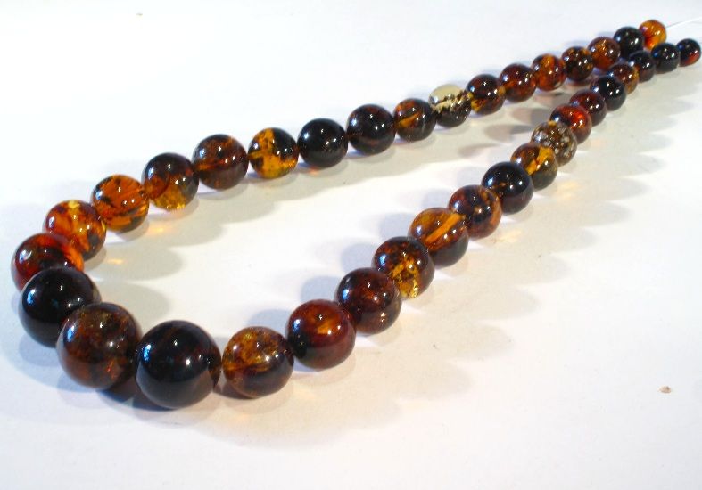 Dark Cognac GREEN Bead Spheres Mexican Amber 132g  