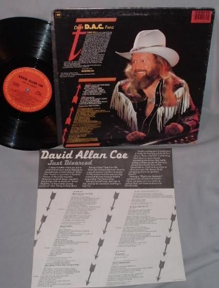 LP DAVID ALLAN COE Just Divorced w/lyrics NRMT  