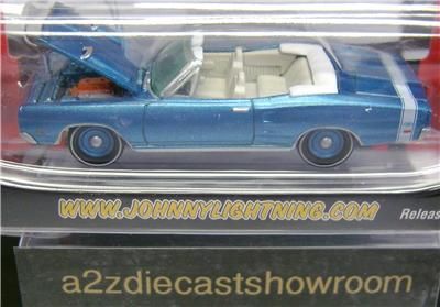 1969 DODGE CORONET R/T JOHNNY LIGHTNING DIECAST 164  