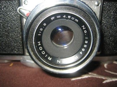 NICE VINTAGE RICOH 500 35MM CAMERA W. LEATHER CASE SERIAL 3090  