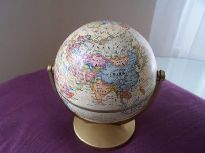 HAMMOND WORLD GLOBE ANTIQUE STYLE   DESK SIZE  