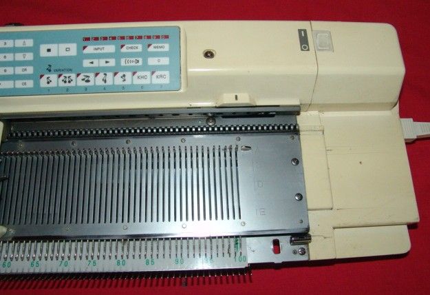 BROTHER ELECTROKNIT KH 940E KNITTING MACHINE Electronic  