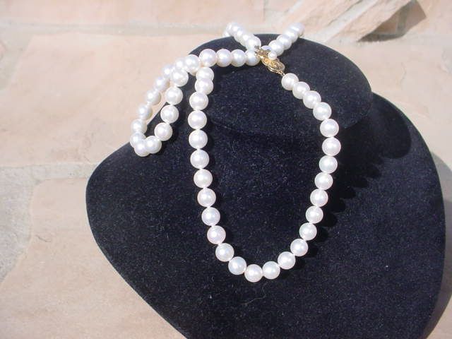 18K~MIKIMOTO 8 MM x 7.5 MM ~ 24MATINEE PEARL STRAND  