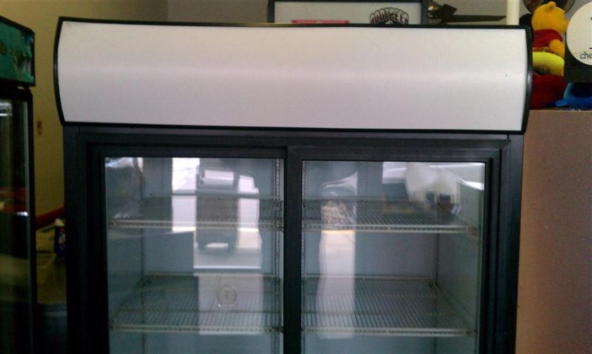 beverage air display merchandiser mt38