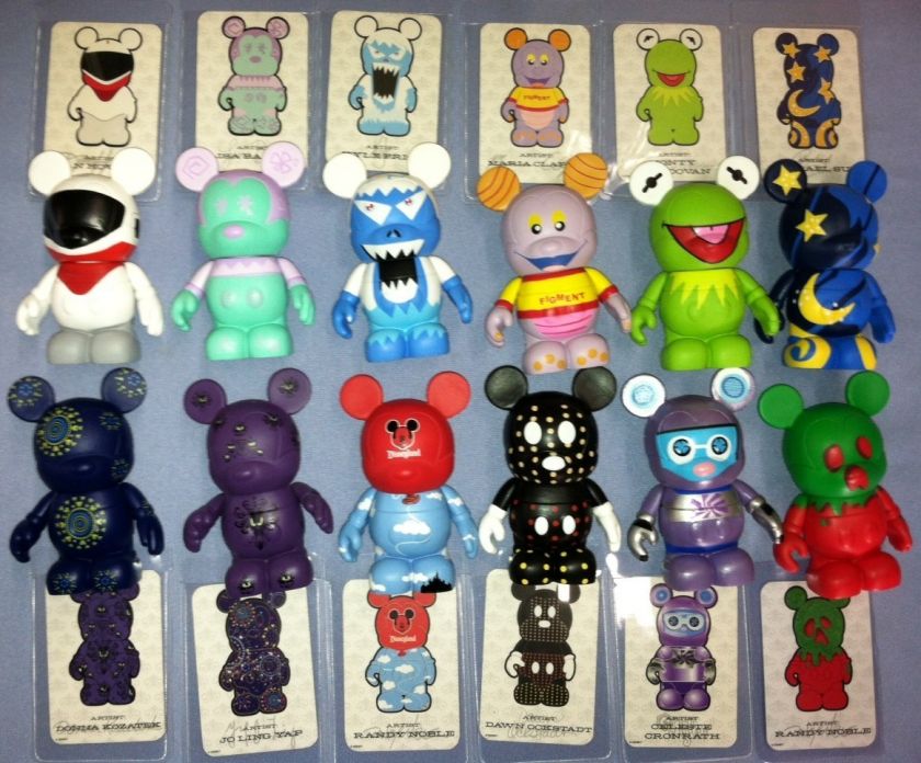 Disney Vinylmation 3 Park Series 1   Complete Set w/ Balloon Chaser 