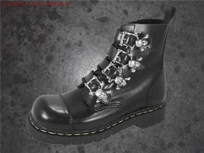 TUK NIB Womans Black SKULL BUCKLE ANARCHIC BOOTS Goth  