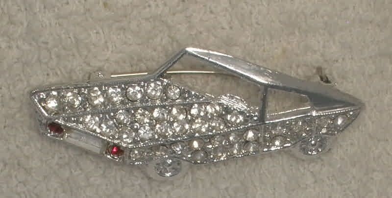 Vintage Brooch Grand Torino Pavie & Red Rhinestones  