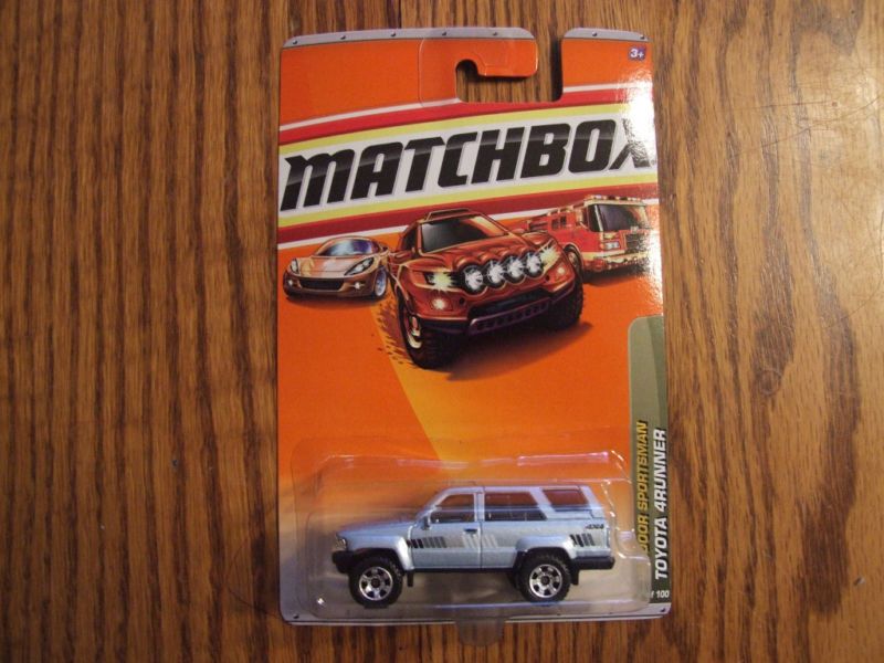 Matchbox Toyota 4Runner 4X4 SUV Outdoor Sportsman 164  