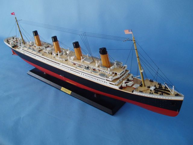 Titanic 40 Limited Model Cruise Ship Model Ship NEW  