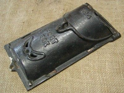 Vintage Cast Iron Griswold No 4 Mailbox  RARE CASTING Old Antique 