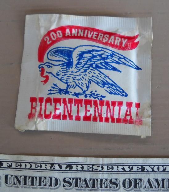 VTG 200 ANNIVERSARY BICENTENNIAL COMMEMORATIVE WET NAP  