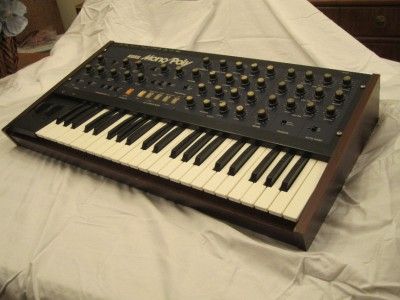   KORG Mono/Poly MP4 80s synthesizer synth NEAR MINT Monopoly Keyboard