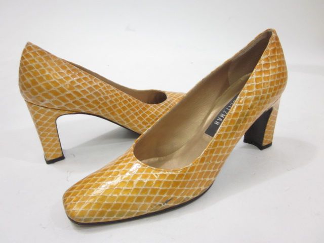 STUART WEITZMAN Yellow Square Toe Pumps Sz 7  