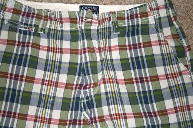 Mens AMERICAN EAGLE Plaid Shorts Sz. 32  