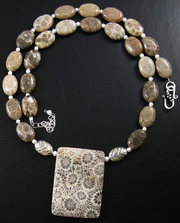 GENUINE FOSSILIZED CORAL PENDANT OVAL BEADS NECKLACE  