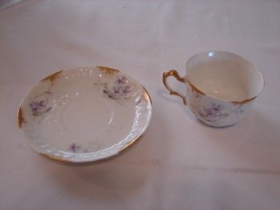 Vintage 2pc Limoges France Porcelain Floral Pattern Saucer and Cup Set 