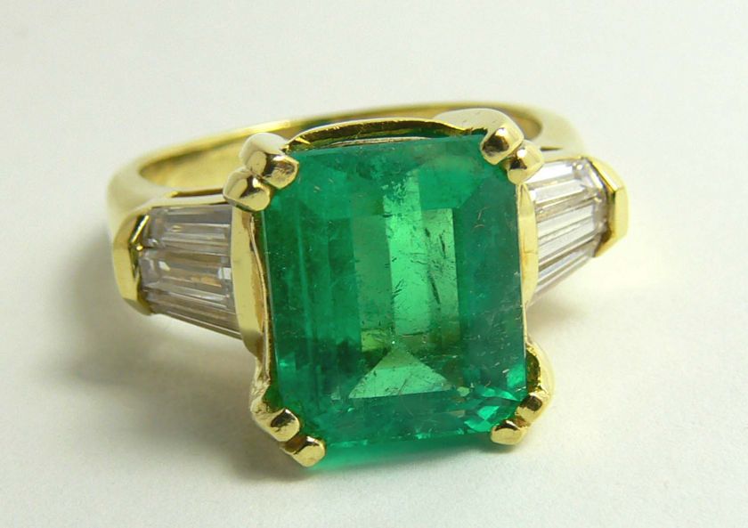 30tcw Headturning Exquisite Colombian Emerald & Diamond Cocktail 