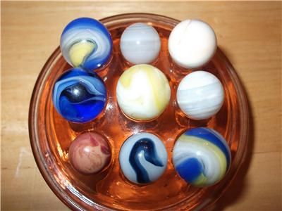 COLLECTORS LOOK AT THIS WONDERFUL GROUP OF MARBLES