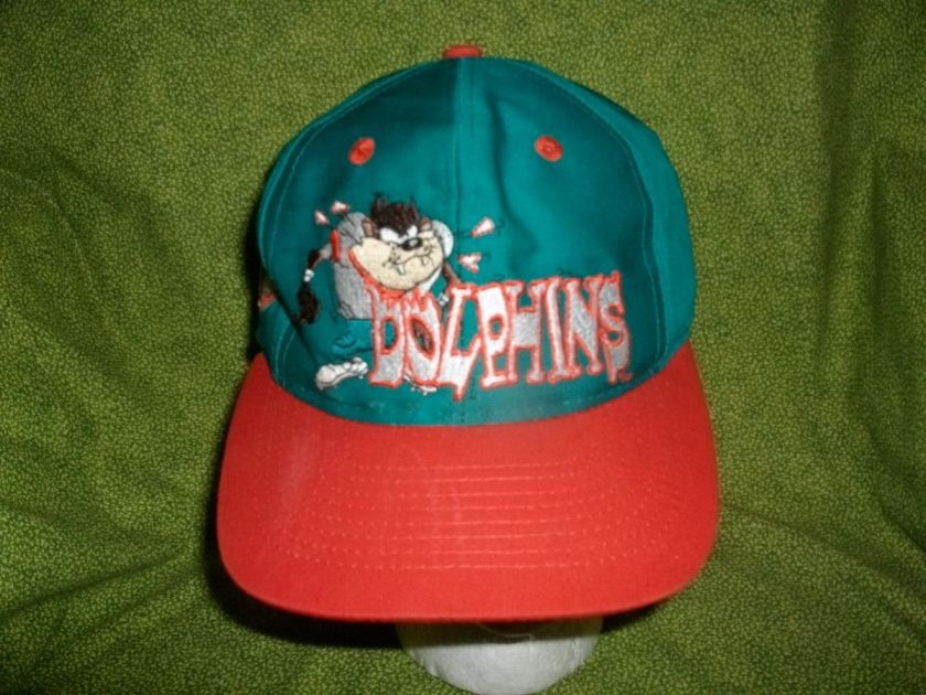 VINTAGE Miami Dolphins Taz Tasmanian Devil Looney Tunes NFL Snapback 