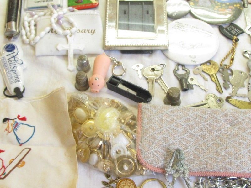 VINTAGE JUNK DRAWER LOT*KEYS*PINS*BUTTONS*LIGHTERS*COMB*THIMBLES 