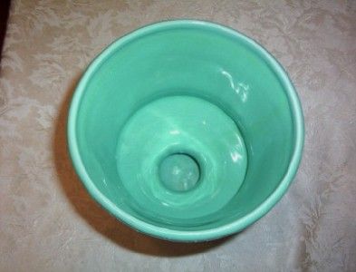 VTG ORIGINALS USA WHITE & TEAL POTTERY VASE PLANTER  