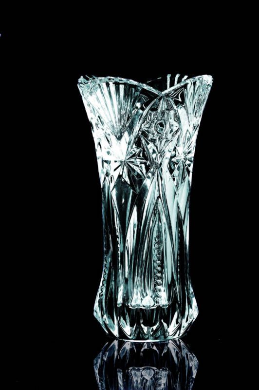 LiLAC® Crystal Clear Cut Glass Vase 9 1/4 Tall  