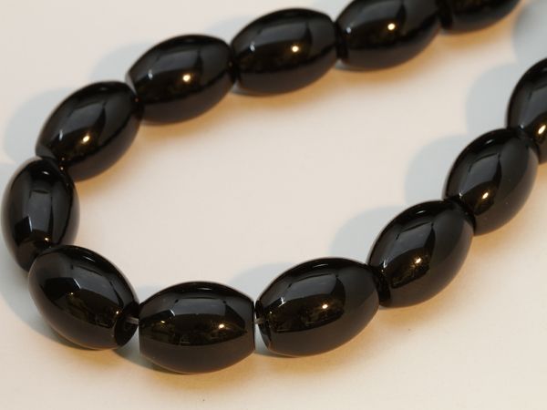 Onyx Large Oval Bead Strand 8713  