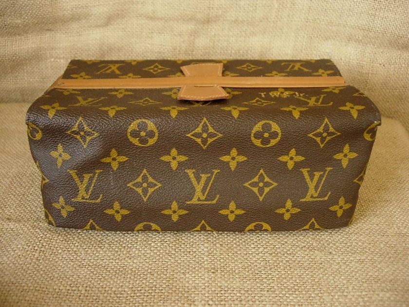 Vintage LOUIS VUITTON FC Cosmetic Accessory Luggage Travel Dopp RARE 