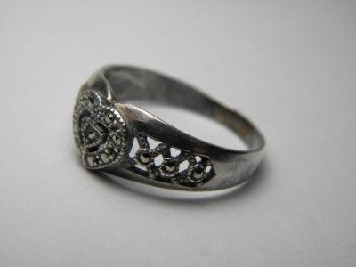  STERLING SILVER & MARCASITE 925 ESTATE JEWELRY RING SZ 7  