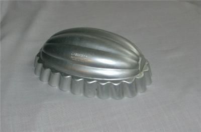 Vintage Aluminum Jello / Cake Mold Mirro Aluminum 2 Cup  