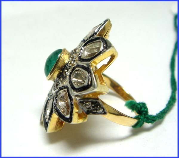   /ANTIQUE CUT DIAMOND & EMERALD WEDDING/ANNIVERSARY/PARTY RING  