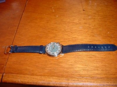 Bulova Accutron Mens Wrist Watch w/ Calendar  