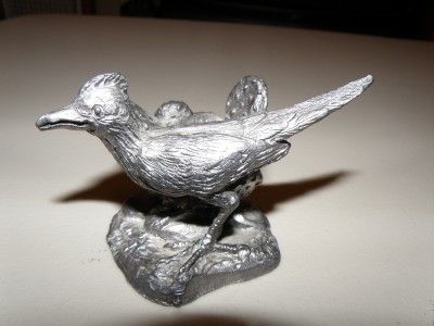 Beautiful fine pewter roadrunner figurine  