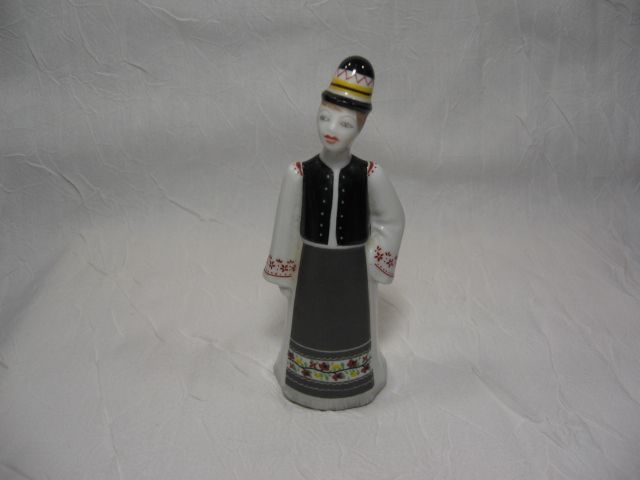 This porcelain hungarian peasant man is in fine condition with no 