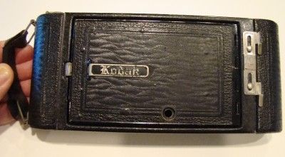 From an estate, a vintage Kodak 1A folding autographic camera, uses 