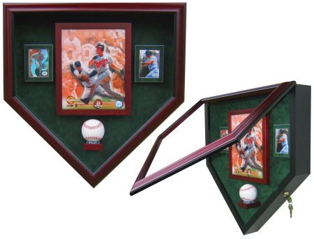 8X10 BASEBALL DISPLAY CASE   SPORTS DISPLAY CASE  