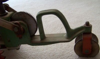   Hose Model 99 FD KEES MFG CO TRACTOR LAWN SPRINKLER Nebr.  